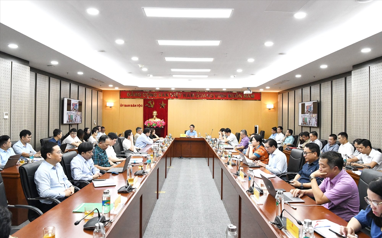 Ủy ban Dân tộc sơ kết công tác 9 tháng đầu năm 2023