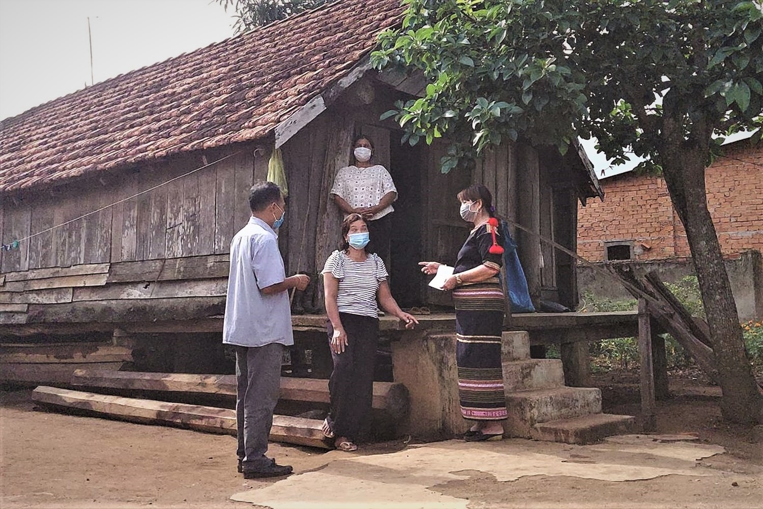 Đắk Lắk: Già làng, Người có uy tín khẳng định vai trò tuyên truyền phổ biến, giáo dục pháp luật trong vùng đồng bào