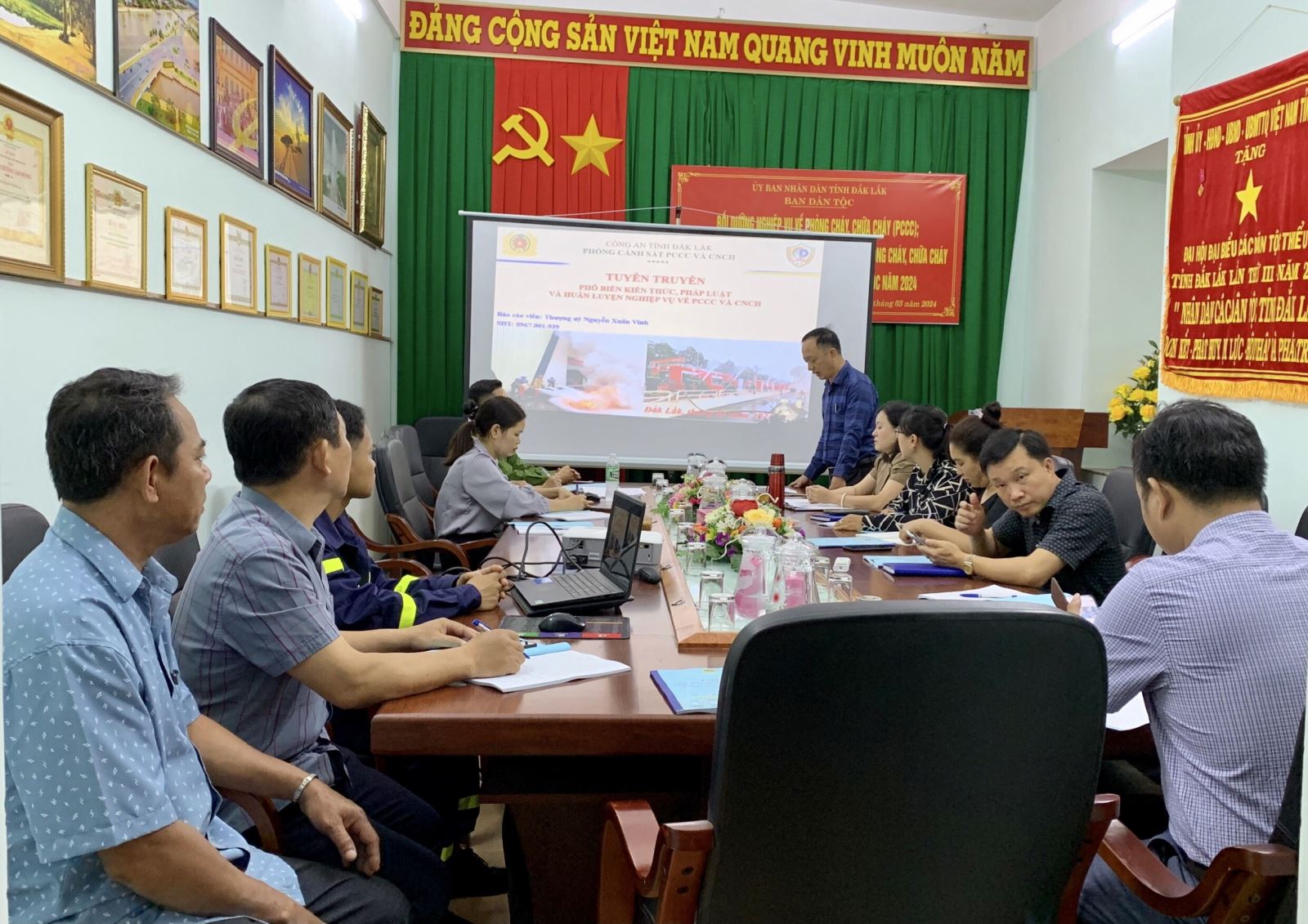 Tập huấn công tác phòng cháy chữa cháy và cứu nạn cứu hộ cho công chức, người lao động Ban Dân tộc tỉnh năm 2024