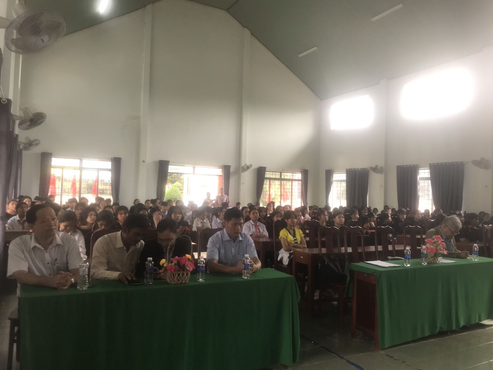 Ban Dân tộc tổ chức Hội nghị tuyên truyền, phổ biến pháp luật về Bình đẳng giới tại các Trường Phổ thông DTNT THCS ở các huyện