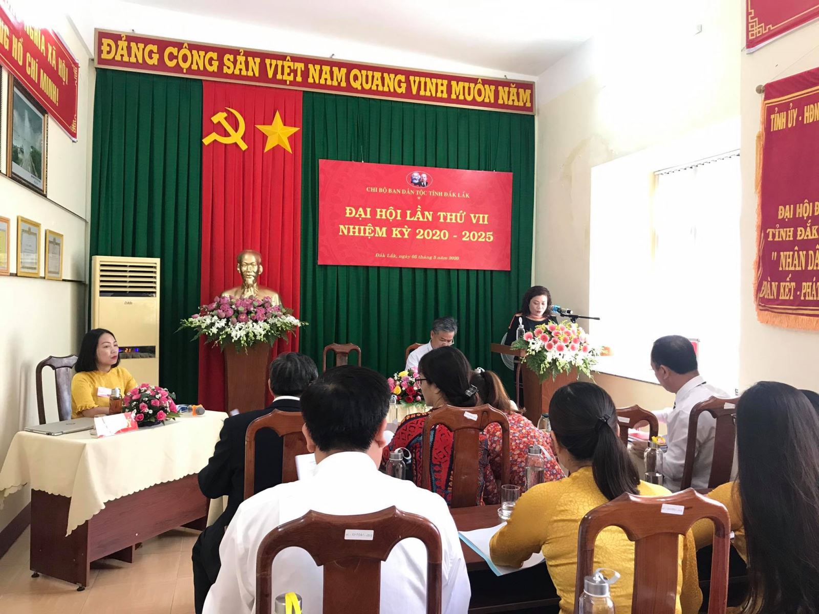 Chi bộ Ban Dân tộc tổ chức Đại hội nhiệm kỳ 2020-2025