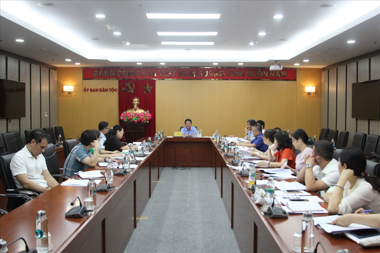 Rà soát công tác chuẩn bị tổ chức Lễ Biểu dương, tôn vinh điển hình tiên tiến là Người có uy tín trong đồng bào DTTS toàn quốc năm 2023