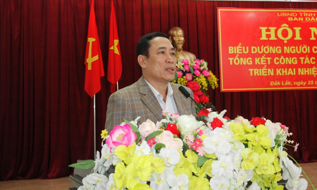 Biểu dương 104 người có uy tín tiêu biểu trong vùng đồng bào dân tộc thiểu số