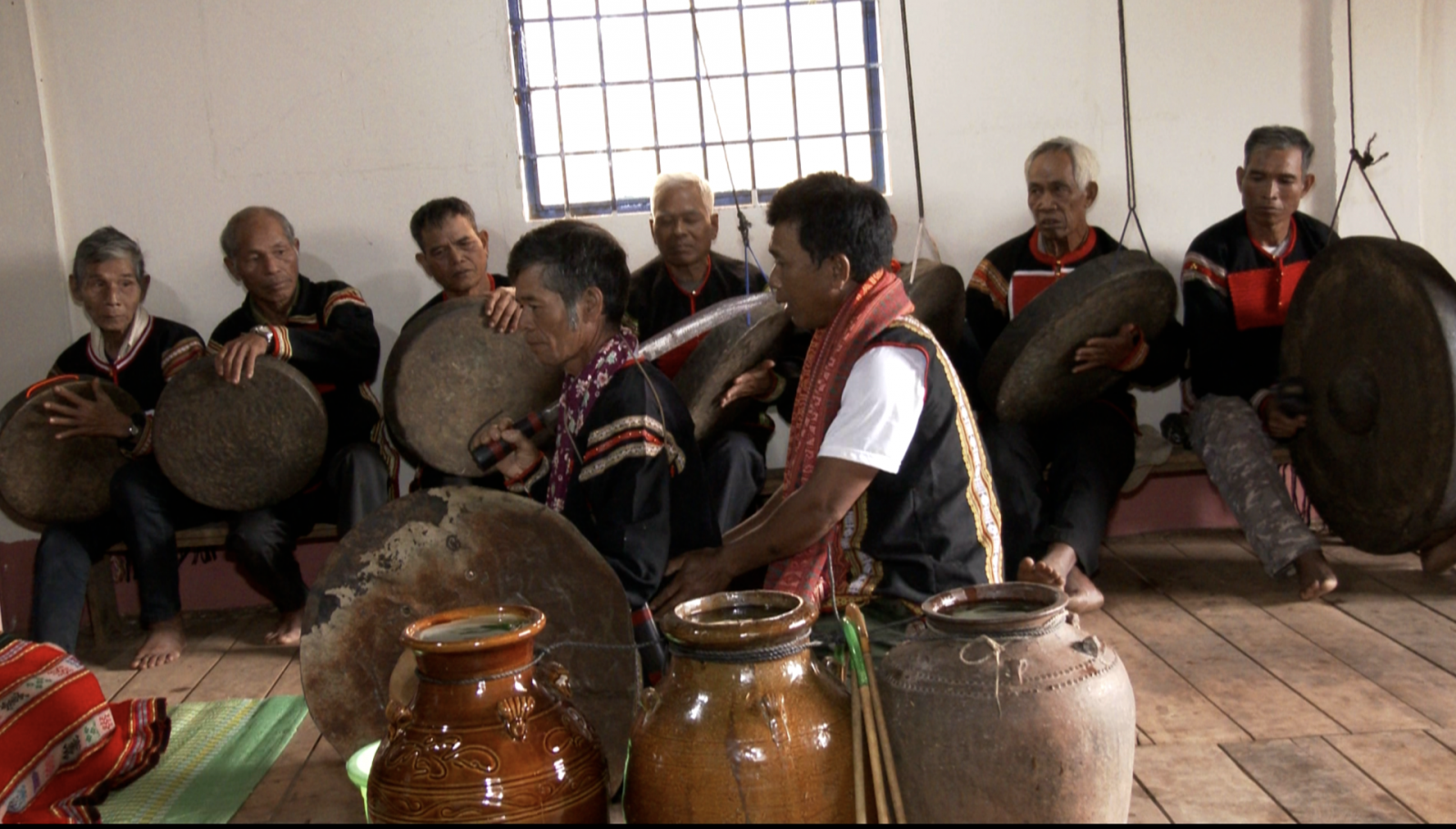 Mộc mạc tiếng chiêng xưa