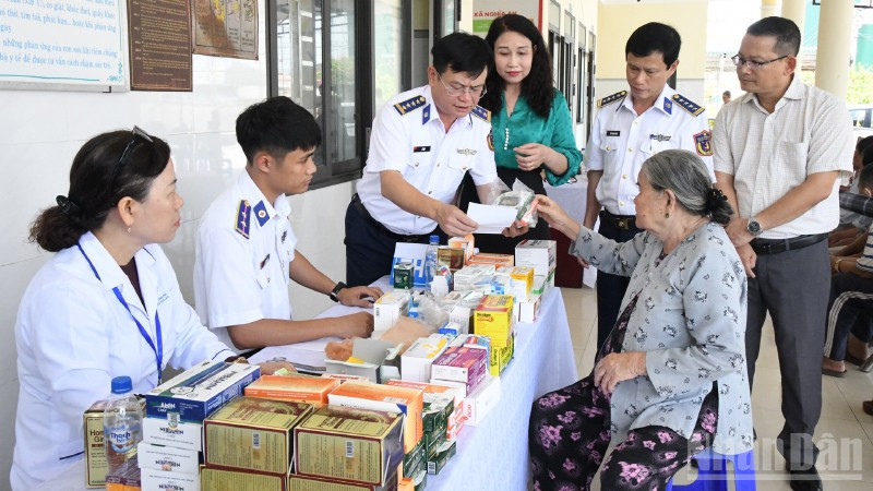 Hiệu quả từ Chương trình “Cảnh sát biển đồng hành với ngư dân” và “Cảnh sát biển với đồng bào dân tộc, tôn giáo”