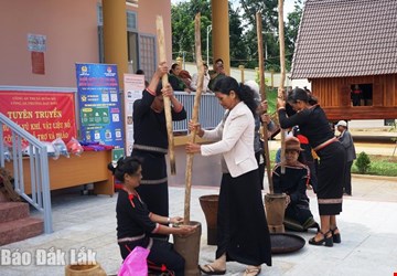 Nâng cao chất lượng, hiệu quả Ngày hội Đại đoàn kết toàn dân tộc ở khu dân cư